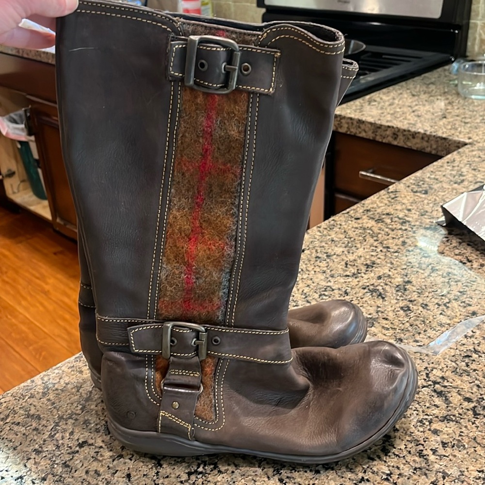 Born tall boots